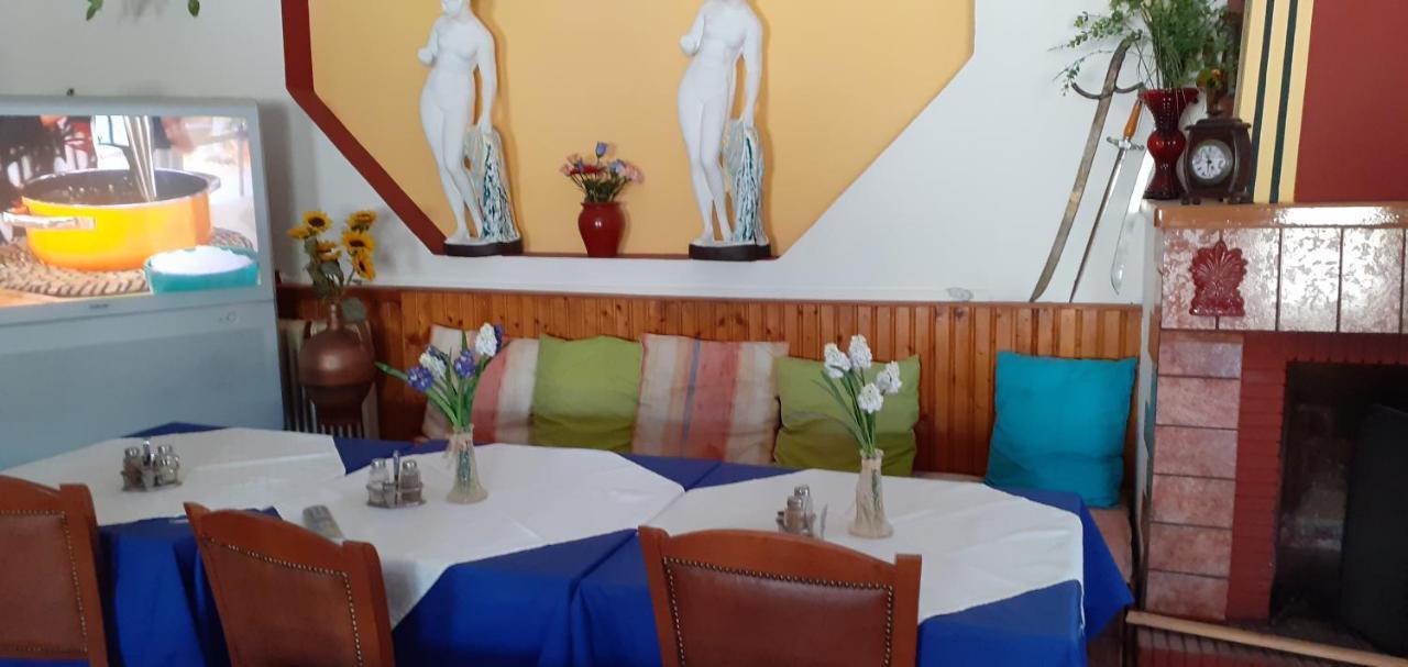Hotel Pame Pantheos Kamena Vourla Exteriér fotografie