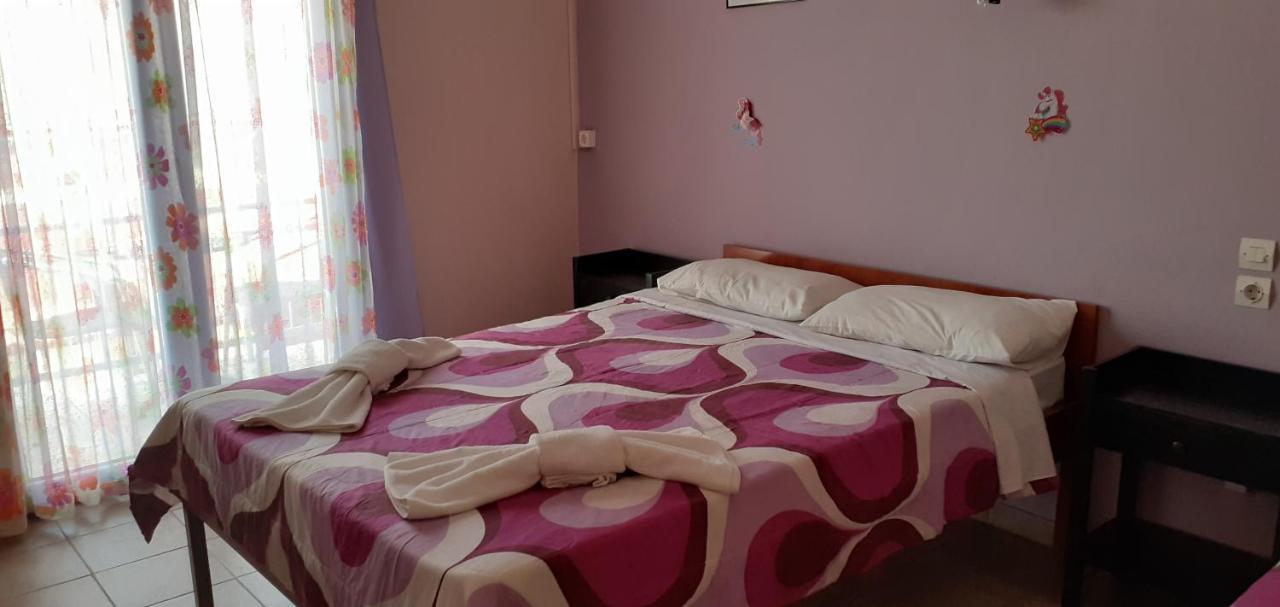 Hotel Pame Pantheos Kamena Vourla Exteriér fotografie